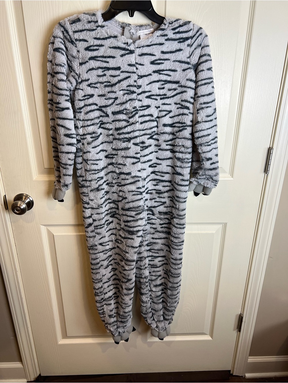New pottery barn kids Grey tiger Print Kids costume Onesie